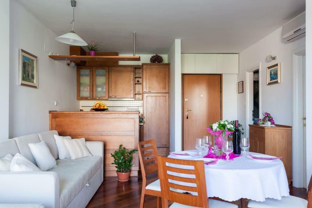 Apartment Maria - Free Garage Dubrovnik Eksteriør bilde